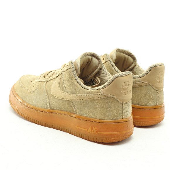 Nike Air Force 1 Low Flax/Gum Suede Leather Sneakers Women 7 Tan - Picture 8 of 15